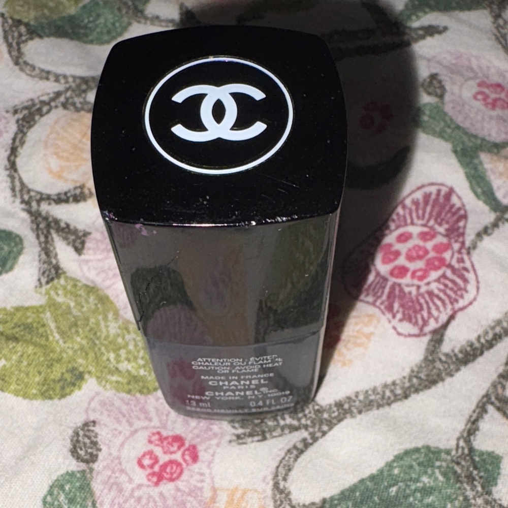 Chanel Le Vernis for bundle